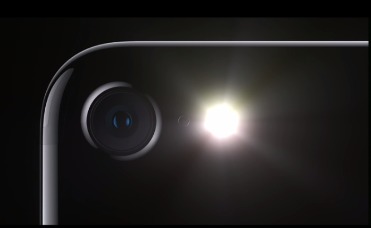 iPhone 7 LEDフラッシュ
